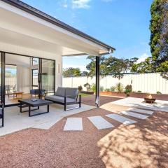 Callala Haven - Pet Friendly with Fire Pit