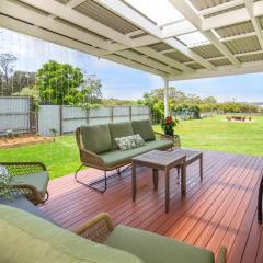 Jack's Culburra - Absolute Waterfront with Fireplace