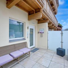 Ski-in, ski-out Brunner Apartment, Wildschönau, cleaning included