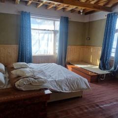 Gialpo Homestay Kaza