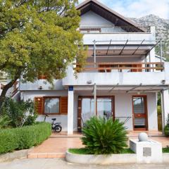 Apartment Paola 1 by Villas Guide