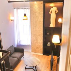 Historic Mutual Heights CBD Loft w Pool & Gym