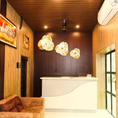 Hotel Ambassador Grand