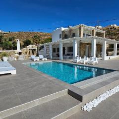 Villa "Kalli" with private pool - beachfront - Kalo Livadi