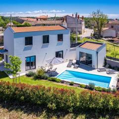 Villa Minka by Villas Guide