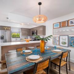 Saltwater Lagoon Front View, Marina, Kayaks