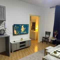 A double bed apartment in heart of Amman شارع سلطان الهند خلف ش عبدالله غوشه