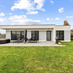 Klimatizovaný Apartmánový dom s vírivkou, 9B