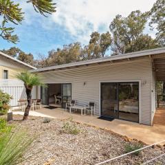 Wren Studio - Private One-Bedroom Studio Nestled in Bushland