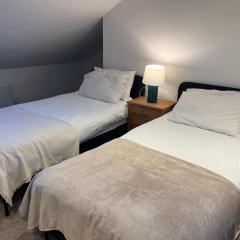 Large triple room in Canada Water London