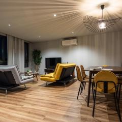 Extra Large 2BR Apartment Next to Metro Station