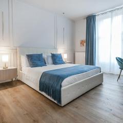 Luxury 2-bedroom apartment central station