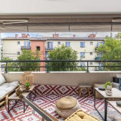 Bright apartment in Cannes for 6 people