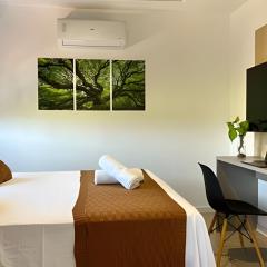 Aptos 1 ou 2 quartos no Centro com Piscina e Academia