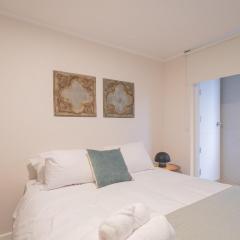 Relax and Enjoy the Best of Stgo Centro