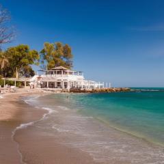 Solstice Studio - Golden Getaway by the Sea