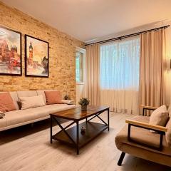 The Easy Stay - Spacious 2BR Apartment