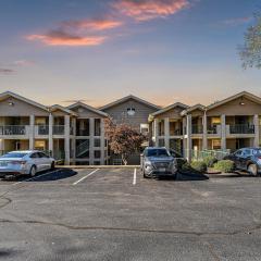 Peaceful 2BR Condo by Golf Course Pools