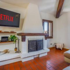 Little Cottage near Ferrari's City