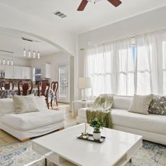 Spacious 8-Bed Home Near Tesla & Samsung Plants