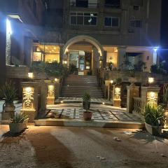 Hilton Maadi Area Apartment with Pool View