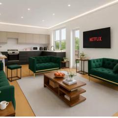 Entire home in Greater London 2bedroom flat 9sleep, great for contractors, group and family