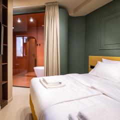 OPERA Boutique Hotel & Restaurant & Bar