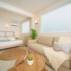 VillaMar Studio Beach 5-min Walk Near Airport