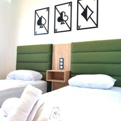 appartement 3 chambres à côté de stade