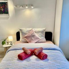 Neuf et lumineux 2min Gare - 20min Paris