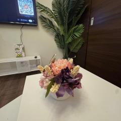 Chic 1br Apartment Makati CBD near Airport BGC