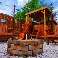 Cozy - Private Hot Tub & Garden - Fire Pit - Pet Friendly