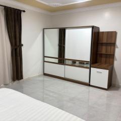 شقق الورود المخدومة