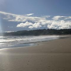 Ocean Loft - Surf & Serenity Retreat