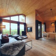 Schwarzes Holzferienhaus mit Sauna -- FELDRAIN -- an der Ostsee, Zierow bei Wismar, 4-6 Personen