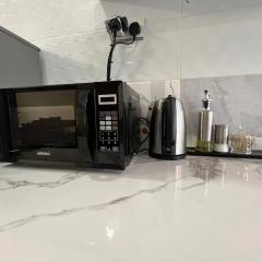 Naka Executive Balcony Apartment With Amazing Lake View, GYM