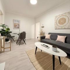 Beachfront Retreat 10sec From The Beach