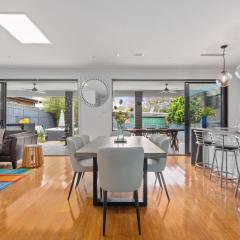 Bright Family Home in Rydalmere with Yard & BBQ