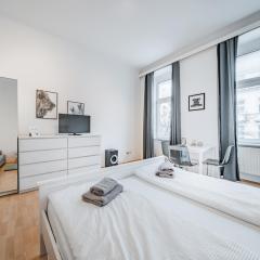 Premium Stylish Apartment near Center