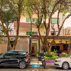 Hotel Estancias VIVE MX wtc CDMX, Trademark by Wyndham