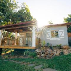 Bungalow créole avec terrasse et vue océan, Les Avirons - FR-1-786-74