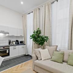 Free WiFi I Next to Mariahilferstraße