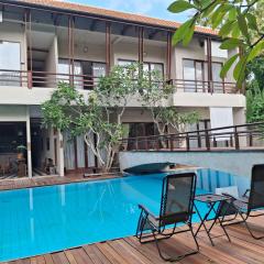 Villa The Castle Medan