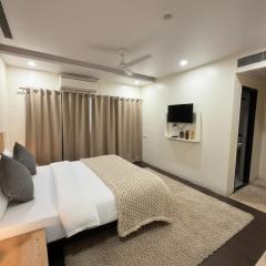 Hotel Heaven Luxes Opp Miraj Cinemas