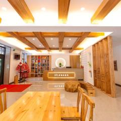 Xuegu Xuefu Lai Inn