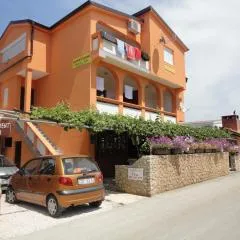 Apartments Tina