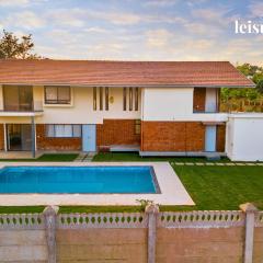 StayLeisurely The Flint House 3BHK, Murbad