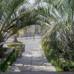 Apartment 22 - stylish retreat in central location