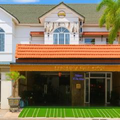 Hostel Luxury Sài Gòn