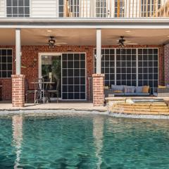 King Suite House with Pool & BBQ